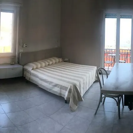 招待所 La Terrazza Sul Gigante 1 *